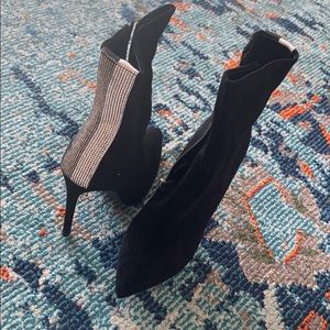 Brand New! Steve Madden Wagu Black Bootie